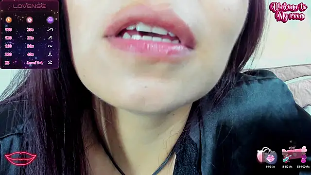Snapshot of Sofia_Walke1 chatting on 02-09-25, 04:18 Sofia Walke1 online show from 02-09-25, 04:18