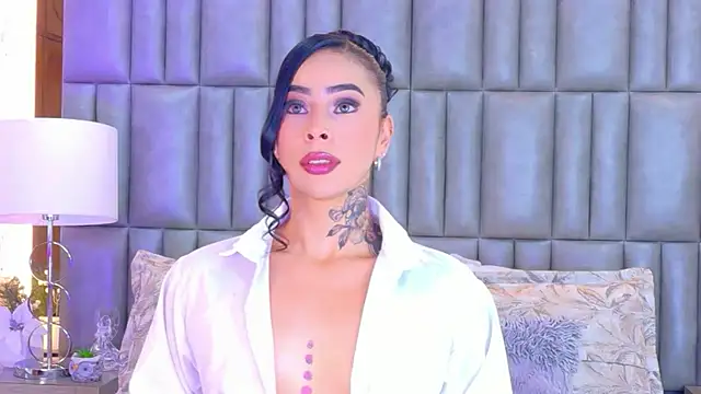 GiahDaniels online show from 06-20-26, 08:44