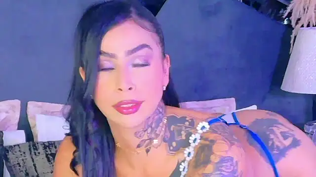 GiahDaniels online show from 07-06-26, 08:44