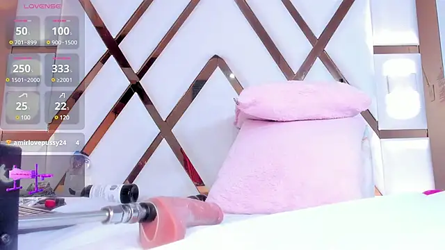 Snapshot of amberr_sweett69 chatting on 02-26-25, 09:48 amberr sweett69 online show from 02-26-25, 09:48