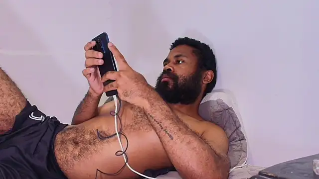 KaelMoreau online show from 04-10-26, 09:36