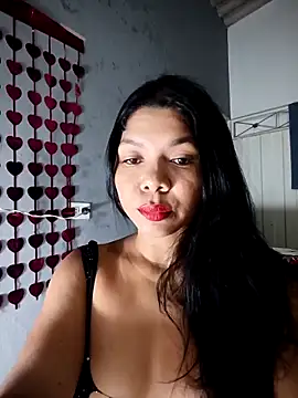 DIORA Latina online show from 03-26-26, 04:07