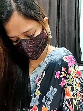 Snapshot of payal_sharma1 chatting on 02-23-25, 07:33 payal sharma1 online show from 02-23-25, 07:33