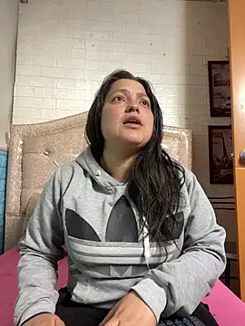 KataleyaStiward online show from 11-11-25, 12:49