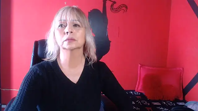KLOE PIELL online show from 06-16-26, 04:53