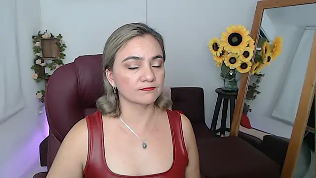 Ghada milf online show from 06-05-26, 11:21