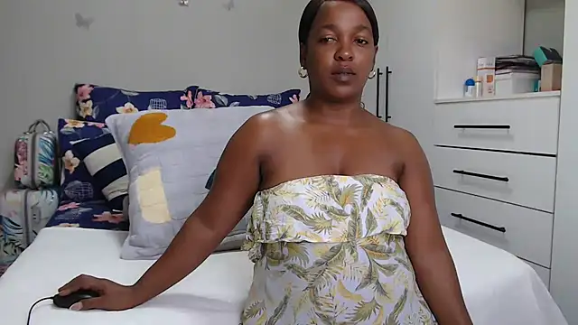 Amberbela online show from 05-25-26, 11:27