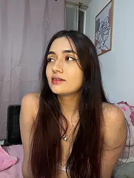 Snapshot of HallieLemon1 chatting on 11-23-25, 12:43 HallieLemon1 online show from 11-23-25, 12:43