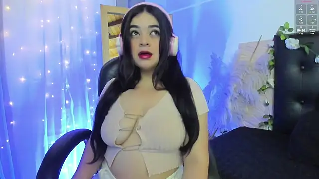 Snapshot of Scarlett_1007 chatting on 03-07-25, 10:56 Scarlett 1007 online show from 03-07-25, 10:56