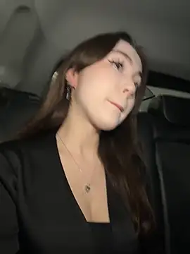 Peachy Dream online show from 01-22-25, 10:15