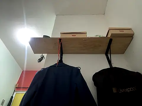 Snapshot of Jimbox6661 chatting on 12-04-25, 02:54 Jimbox6661 online show from 12-04-25, 02:54