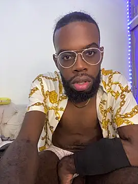Snapshot of Jacksonking27 chatting on 05-12-26, 10:51 Jacksonking27 online show from 05-12-26, 10:51