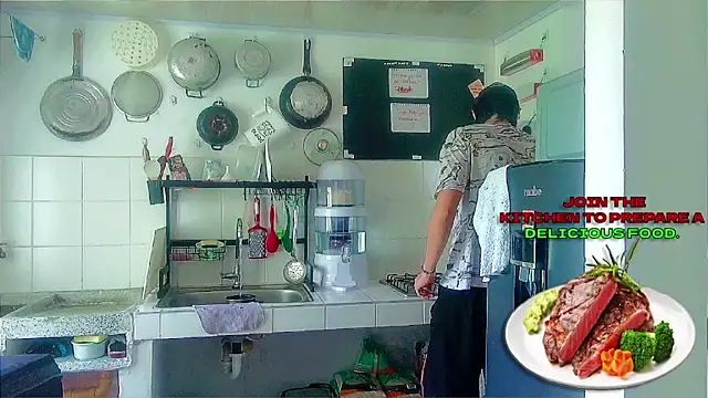 Snapshot of Andy_gray chatting on 09-12-25, 03:34 Andy gray online show from 09-12-25, 03:34