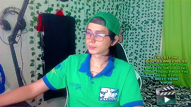 Snapshot of Andy_gray chatting on 10-05-25, 12:36 Andy gray online show from 10-05-25, 12:36