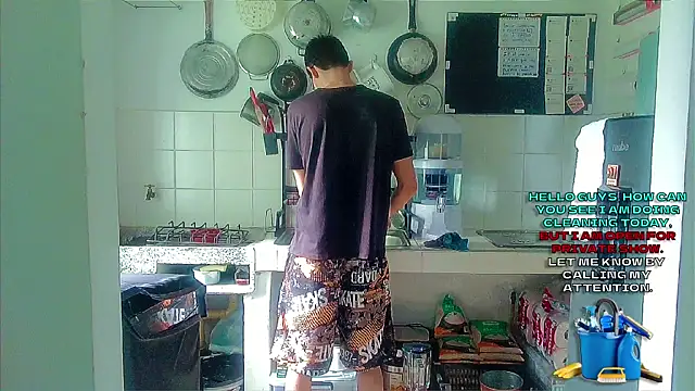 Snapshot of Andy_gray chatting on 10-25-25, 12:45 Andy gray online show from 10-25-25, 12:45