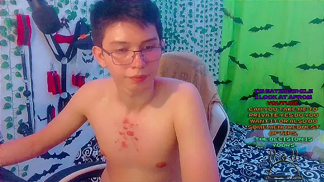 Snapshot of Andy_gray chatting on 11-05-25, 11:16 Andy gray online show from 11-05-25, 11:16