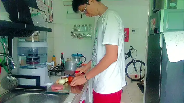 Snapshot of Andy_gray chatting on 11-18-25, 11:14 Andy gray online show from 11-18-25, 11:14