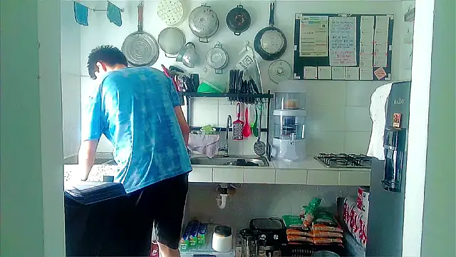 Snapshot of Andy_gray chatting on 11-22-25, 02:27 Andy gray online show from 11-22-25, 02:27