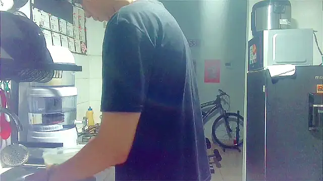 Snapshot of Andy_gray chatting on 01-15-26, 10:53 Andy gray online show from 01-15-26, 10:53