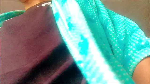 Snapshot of Andy_gray chatting on 02-19-26, 12:12 Andy gray online show from 02-19-26, 12:12