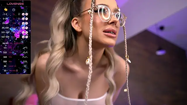 KylieJoyce online show from 03-05-25, 01:10