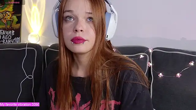 ValBae online show from 11-15-25, 09:54