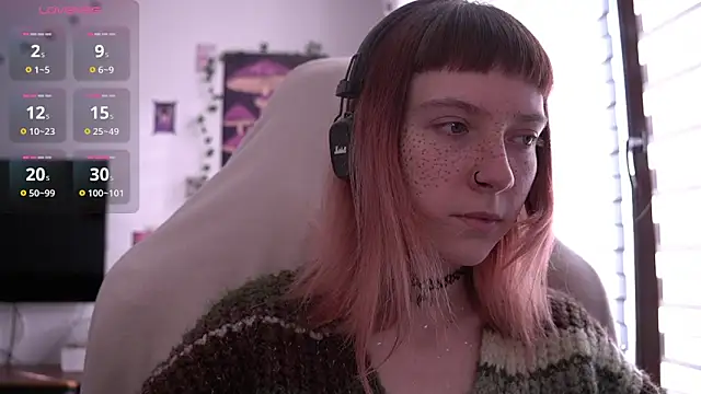 juliapie online show from 02-05-25, 08:32