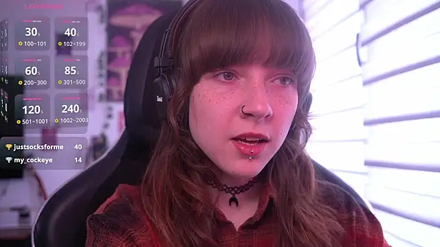 juliapie online show from 05-12-26, 01:30