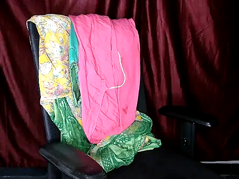 shila20 online show from 09-23-25, 07:28