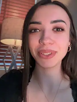 Snapshot of TinyMimi chatting on 03-16-25, 05:28 TinyMimi online show from 03-16-25, 05:28