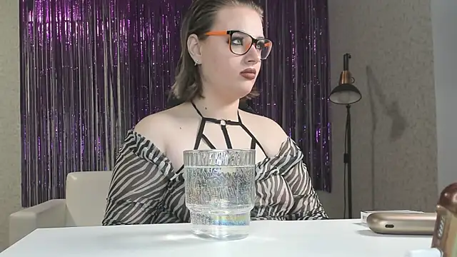 Seductive She Wolf online show from 02-14-25, 02:39