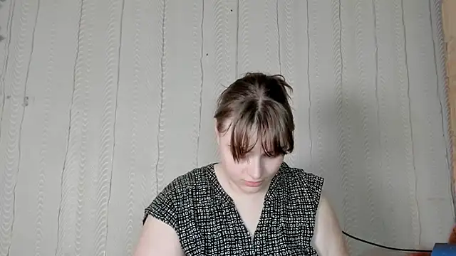 Snapshot of Seductive_She_Wolf chatting on 05-15-26, 10:44 Seductive She Wolf online show from 05-15-26, 10:44