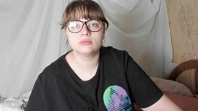 Snapshot of Seductive_She_Wolf chatting on 05-16-26, 05:34 Seductive She Wolf online show from 05-16-26, 05:34