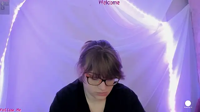 Snapshot of Seductive_She_Wolf chatting on 06-02-26, 02:52 Seductive She Wolf online show from 06-02-26, 02:52