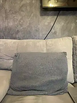 Snapshot of AbyThompson chatting on 02-13-25, 04:32 AbyThompson online show from 02-13-25, 04:32