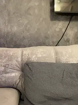 Snapshot of AbyThompson chatting on 03-21-25, 03:33 AbyThompson online show from 03-21-25, 03:33