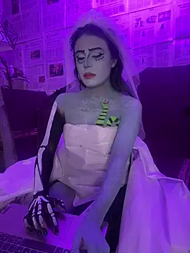 Snapshot of AbyThompson chatting on 10-30-25, 08:31 AbyThompson online show from 10-30-25, 08:31