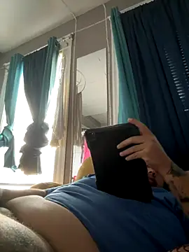 chubbydominican online show from 11-08-25, 04:29