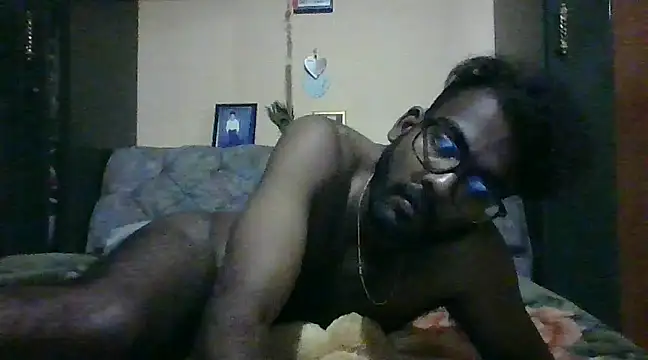 blackcock0301 online show from 01-04-25, 12:16