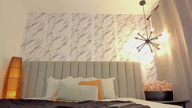 andymiller  online show from 04-09-26, 02:22