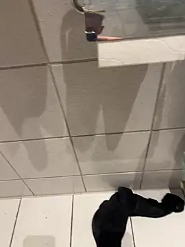 Snapshot of Michaela1222 chatting on 09-16-25, 06:42 Michaela1222 online show from 09-16-25, 06:42