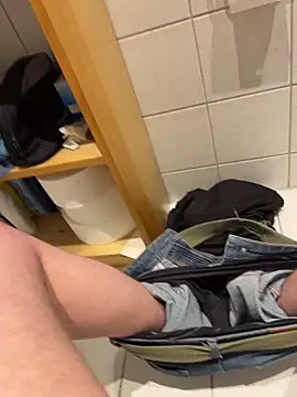 Snapshot of Michaela1222 chatting on 02-16-26, 07:54 Michaela1222 online show from 02-16-26, 07:54