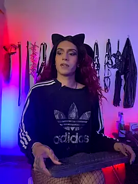 akinoro  online show from 10-23-25, 07:34