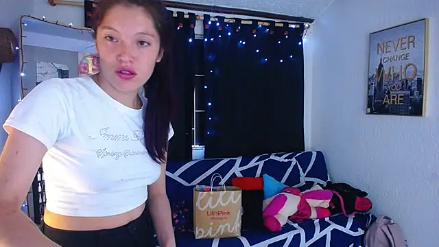 Sian  1 online show from 02-10-25, 01:22