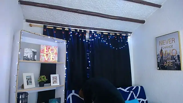 Sian  1 online show from 02-12-25, 04:33