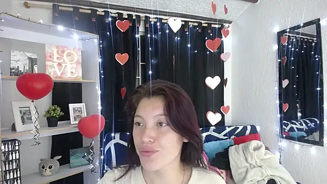 Sian  1 online show from 02-17-25, 06:59