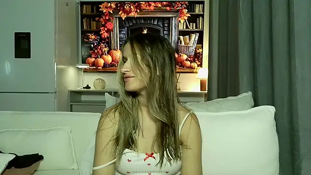 Snapshot of Submissive_love chatting on 10-01-25, 11:00 Submissive love online show from 10-01-25, 11:00