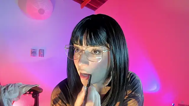 sweeet peach online show from 02-28-26, 02:45