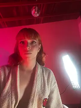 sweeet peach online show from 04-13-26, 04:40