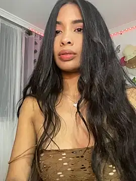 lina pink online show from 12-10-24, 02:27